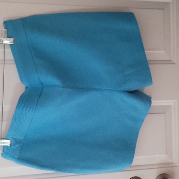 *FINAL* TORRID LOVESICK BLUE BOLT SWEATER SHORTS: NWT: SZ 1X - Picture 5 of 5